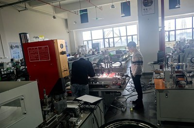 高尔机学院轮播5