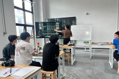 广东产教融合科技研究院轮播3
