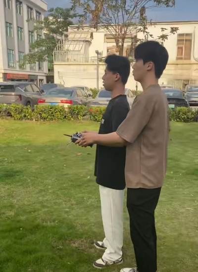 广州星际无人机培训学校轮播5