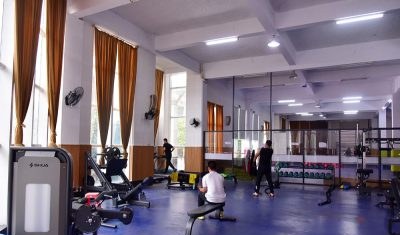 佛山南执复读中心轮播4