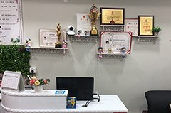 广州德宠美容培训学院轮播5