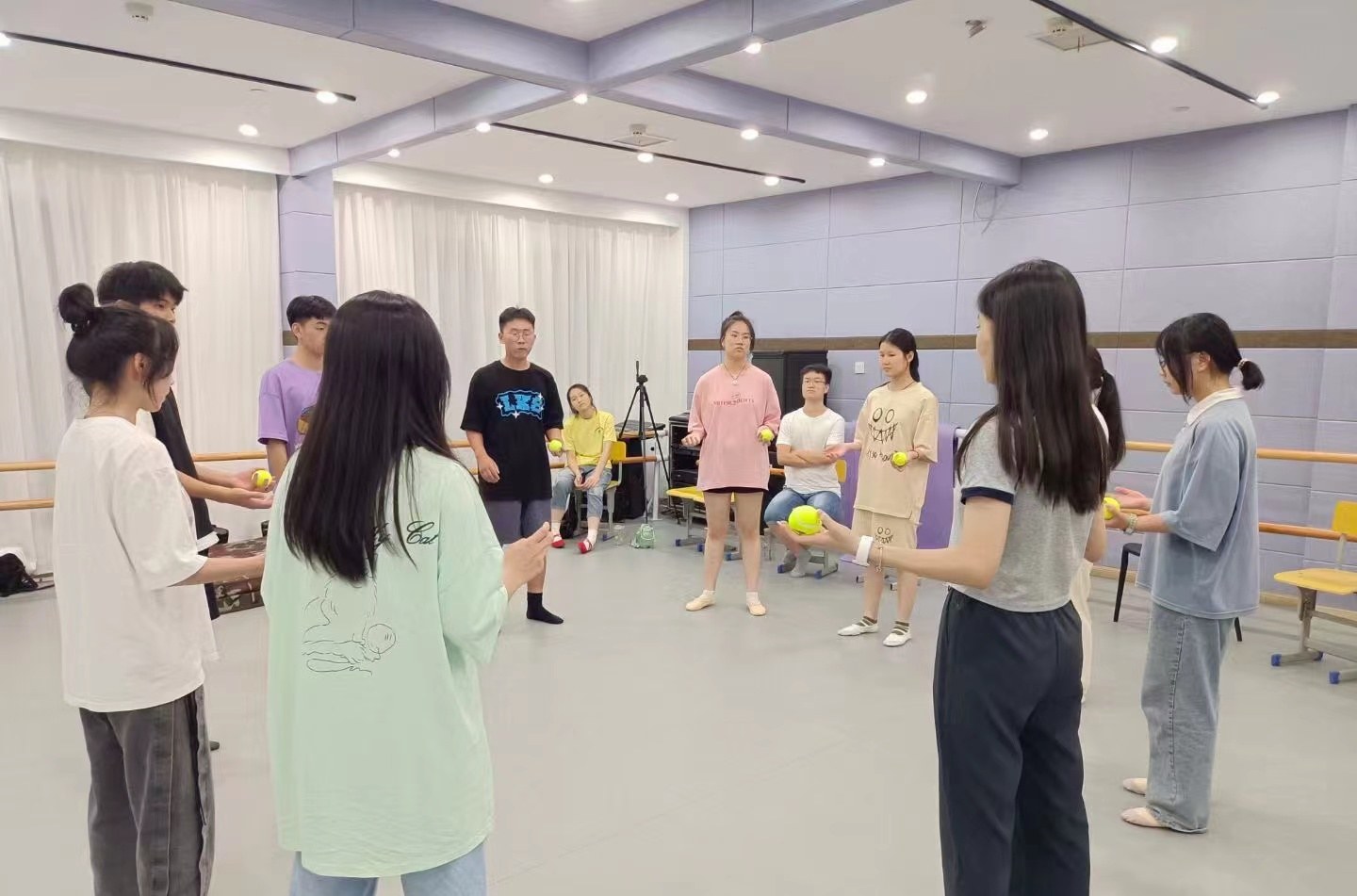 看见艺术全科艺考中心相册4