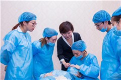 深圳Lydia国际微整形培训学校轮播1