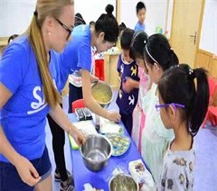 深圳世尔国际少儿英语培训中心轮播1