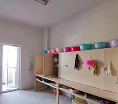 贵阳市华驿中学轮播3