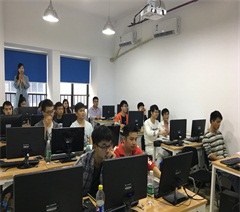 广州川石教育轮播5