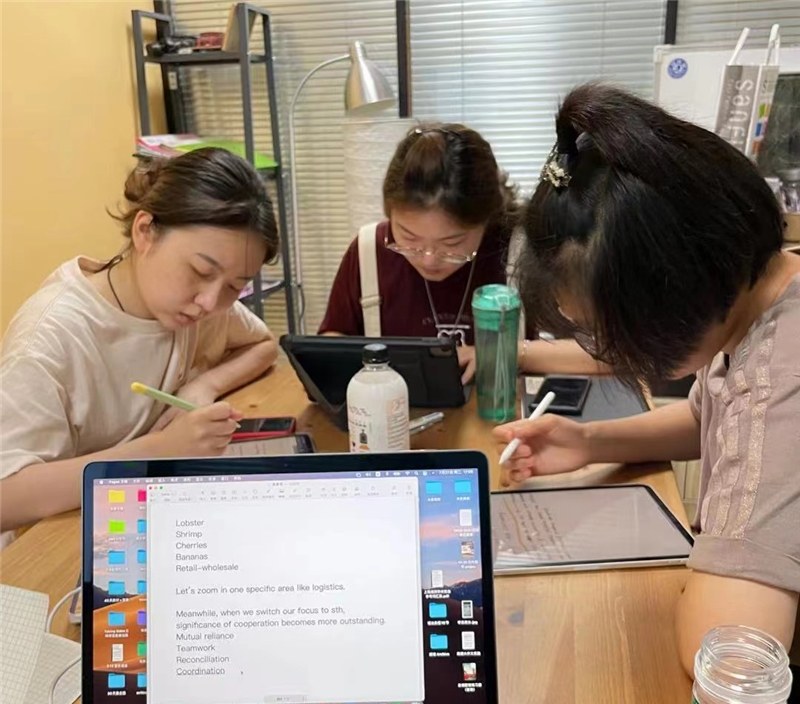 济南藜麦留学英文工作室轮播1