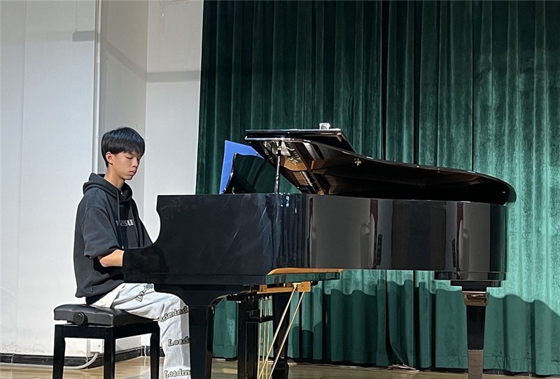 武汉聚星音乐艺考培训学校轮播2