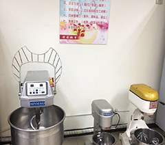 扬州有为蛋糕培训培训中心轮播2