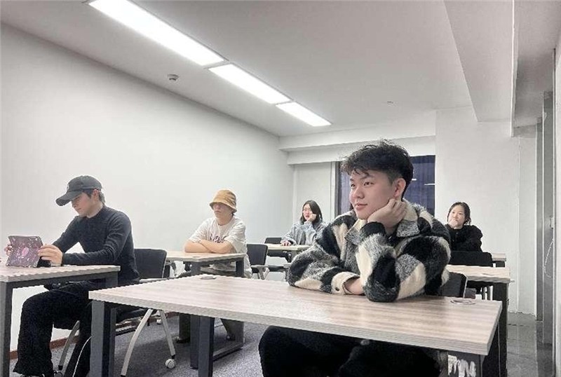 深圳圆梦艺考培训学校轮播5