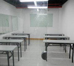 星美国际美妆学校轮播2