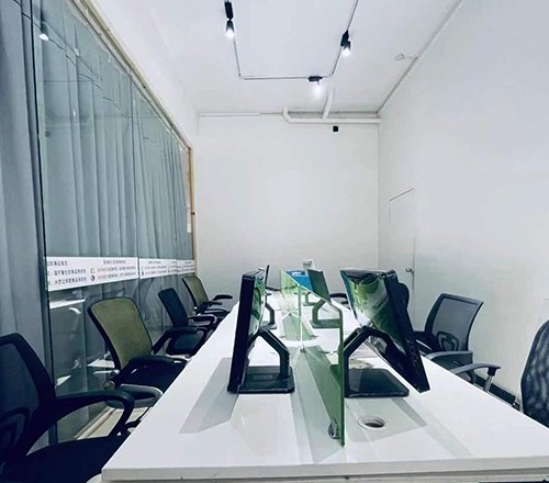 北京兴罗兰国际钢管舞学校轮播4