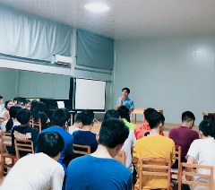 南宁成才报国高考补习轮播2