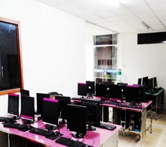 新华职业学校相册1