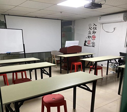 汇万加家政服务中心轮播3