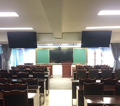 成都成大医美教育学院轮播4