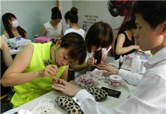 广州鑫炎美甲化妆培训学校