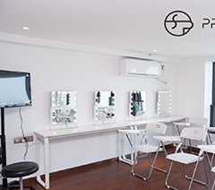 广州Pro Station化妆培训机构相册3