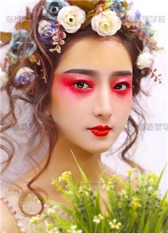 广州张扬彩妆造型学校