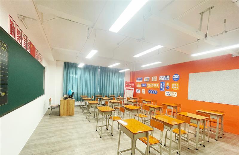 福州华熙教育港澳台侨全国联考专业辅导中心轮播3