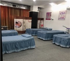 惠州艾颖娜美妆教育轮播2