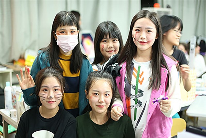广东实验中学中英国际课程项目轮播3