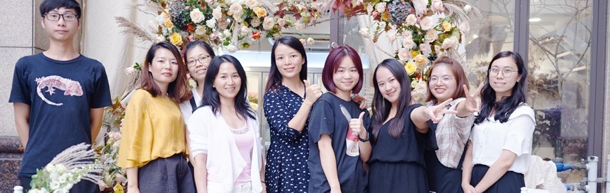 佛山等一个人花艺培训学校轮播1
