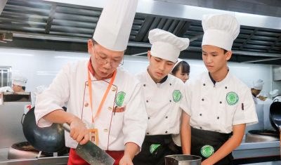 广州高新医药与食品技工学校环境