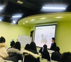北大青鸟南京优易校区轮播3