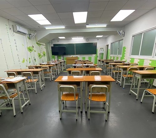 南宁卓创树人补习学校轮播4
