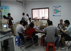 深圳市柏图眼镜视光培训中心轮播4