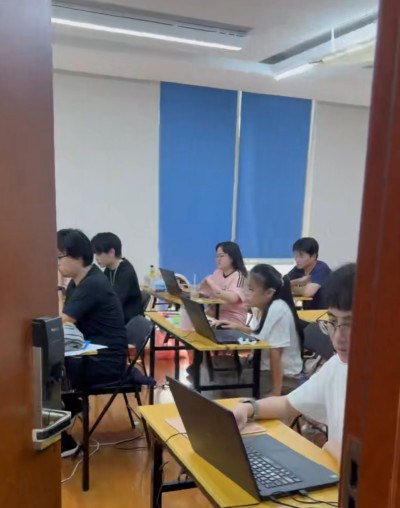 上海芬禾科技培训中心轮播4