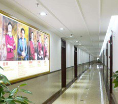 珠海丹蔻美国际美妆学院轮播4