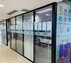 活石学院西南运营中心轮播1