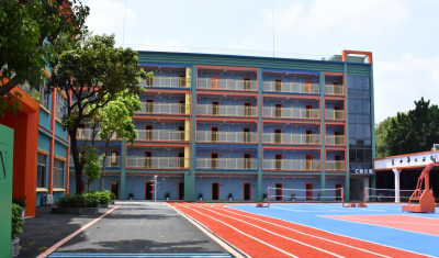 高徒复读学校轮播5