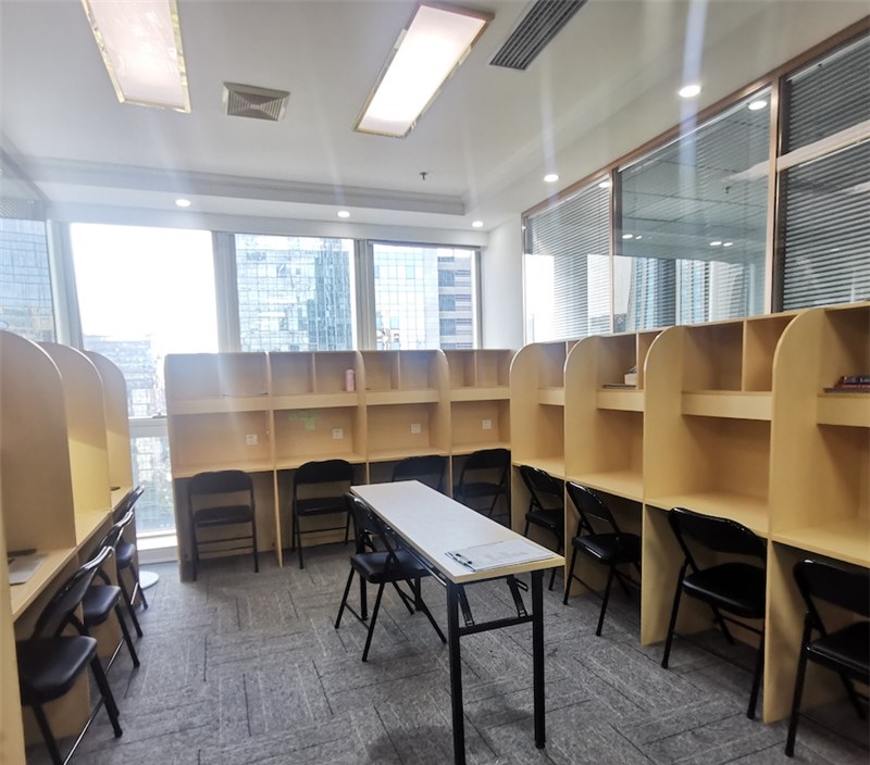 寰宇威斯顿国际教育相册3