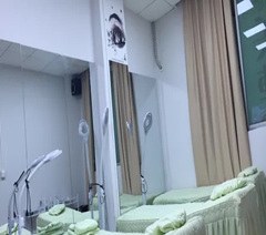 广州羽昕型色美业学院轮播5