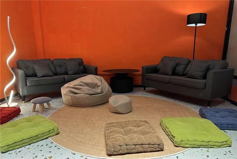 深圳如生传媒艺考培训学校轮播3