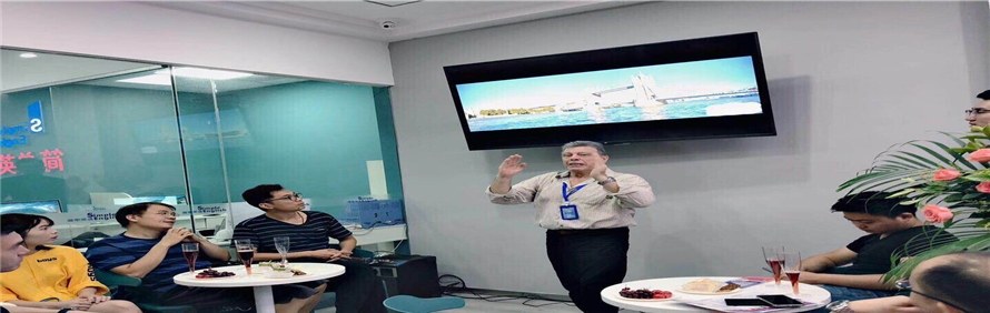 珠海简单英语纯口语学校轮播2