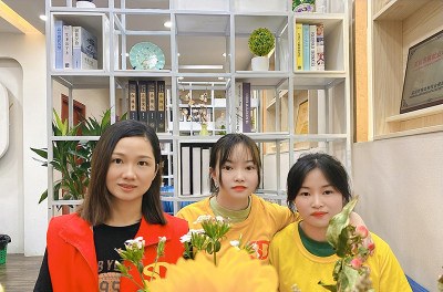 艺丽教育美妆学校轮播4