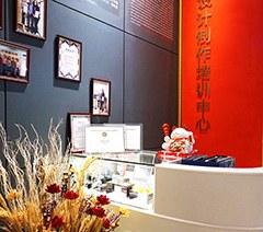 上海VV珠宝设计制作培训中心轮播4