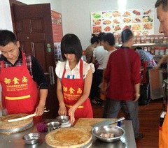 昆明厨博士餐饮培训学校轮播4