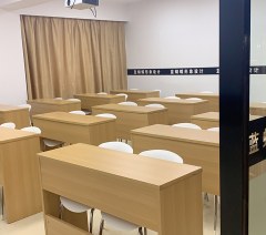 杭州蓝蝴蝶化妆学校轮播4