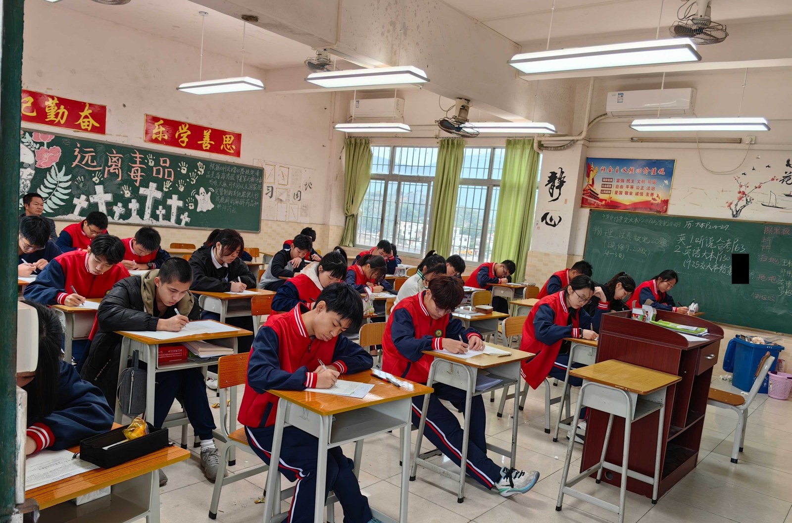 中山优成教育相册3