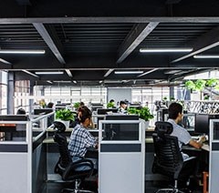 广州鼎尖珠宝设计学院轮播5