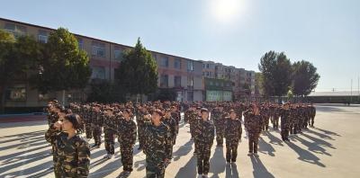 河北知恩青少年特训中心轮播3