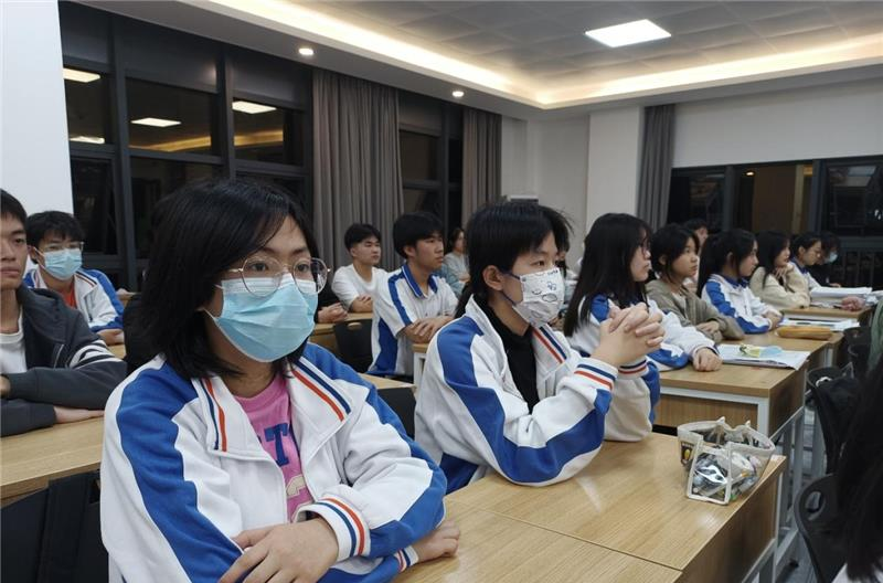 广州大数据应用技术高技专科双证班
