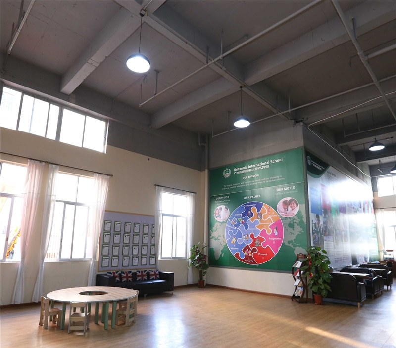广州英伦国际学校环境