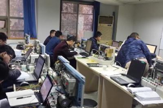 上海恩邦教育轮播3