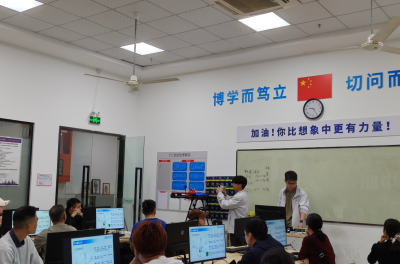 多米无人机培训基地轮播5